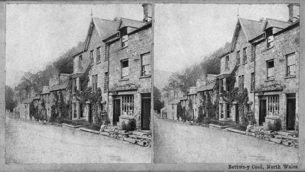 Betws-y-Coed, stereo photograph. © Crown Copyright RCAHMW.