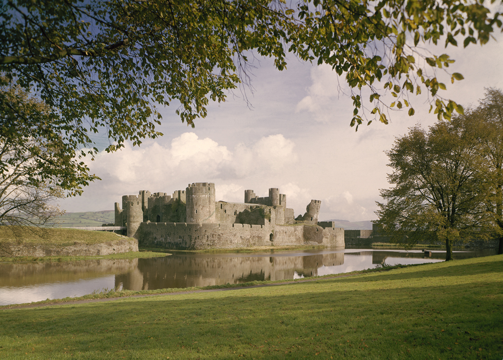 Caerphilly Castle. © Crown Copyright RCAHMW.